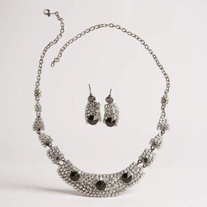 Clear Crystal And Black Crystal Stud On Silver Tone Necklace earring set